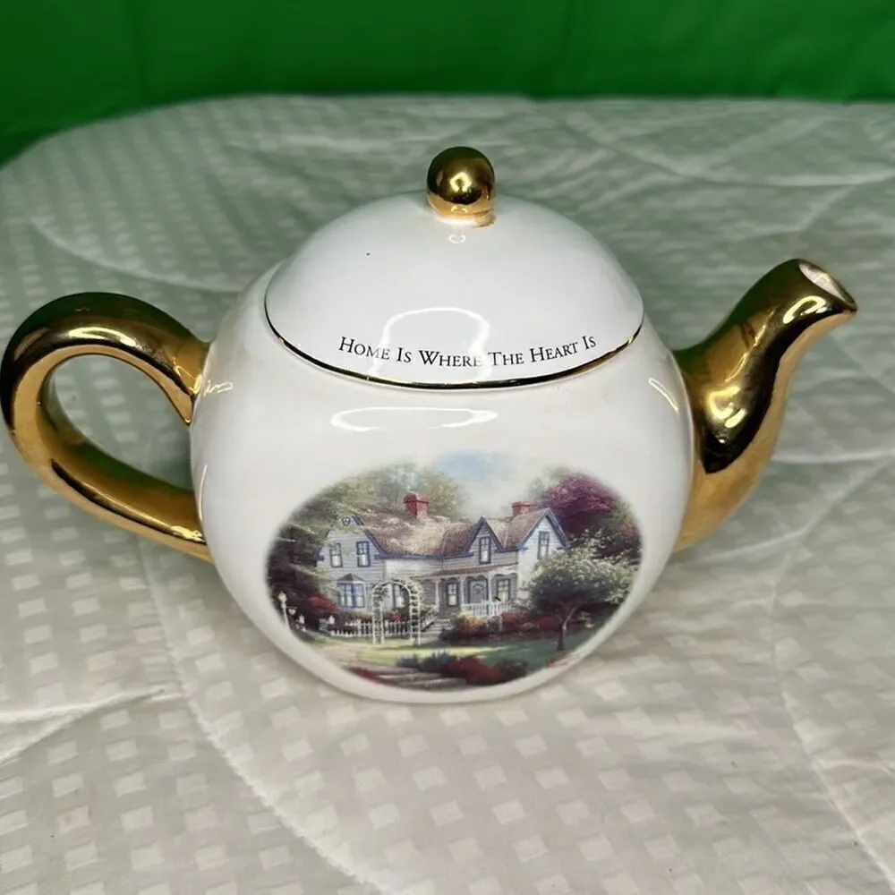 Thomas Kinkade Teapot,